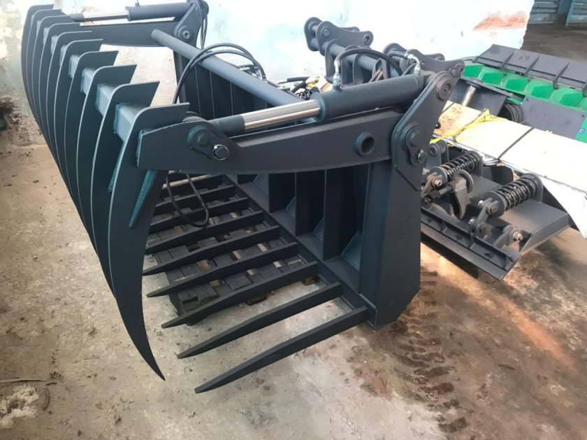 Сенозахват на фронтальный погрузчик