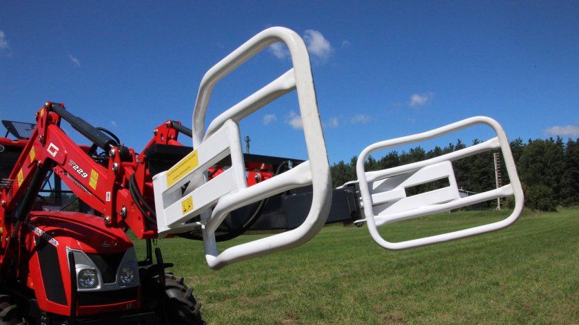 Захват для рулонов метал фах