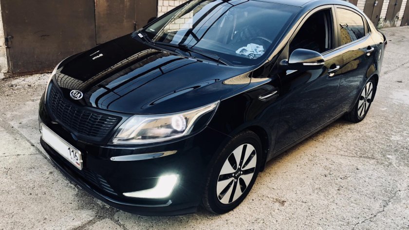 Киа Рио 3 черная