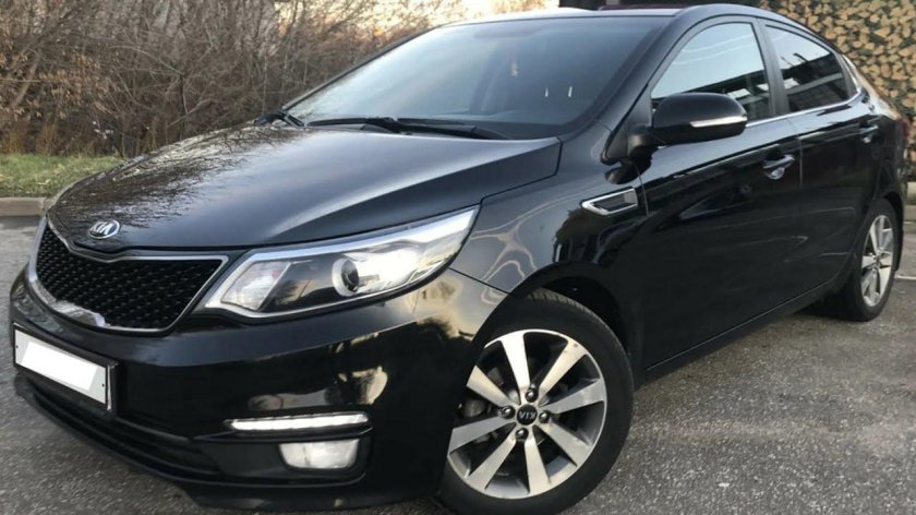 Kia Rio 2015 черная