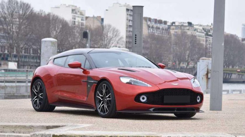 2019 Aston Martin Vanquish Zagato shooting Brake
