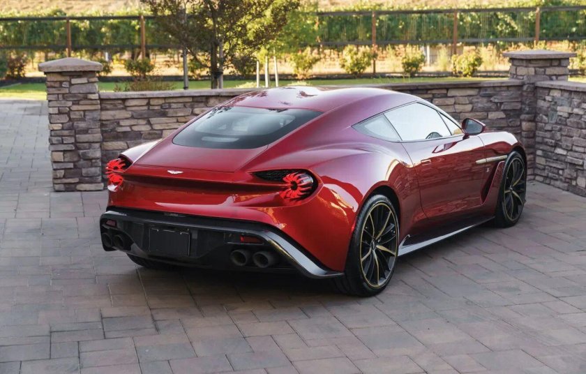 Aston Martin Vanquish Zagato