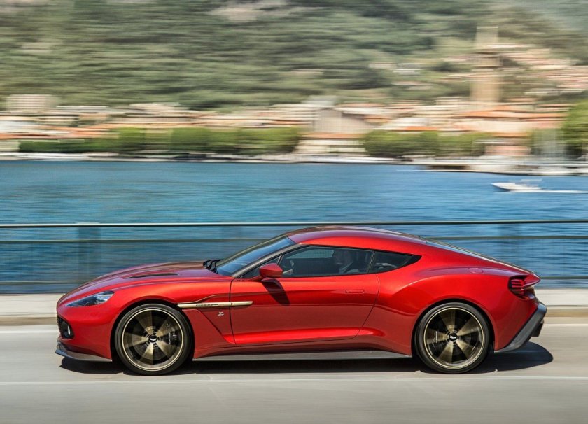 Aston Martin Vanquish Zagato 2022