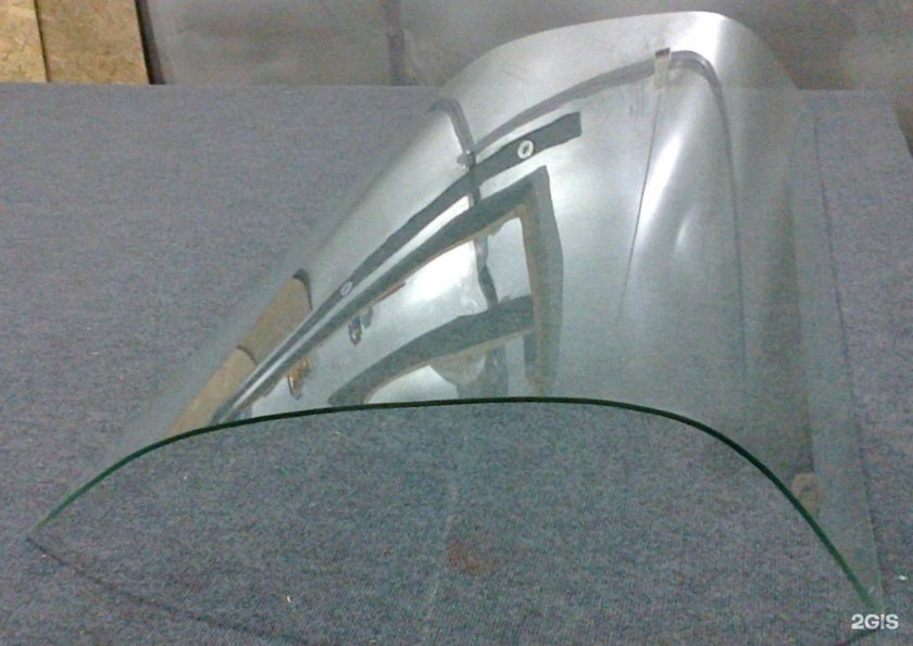 Моллированное (гнутое) стекло