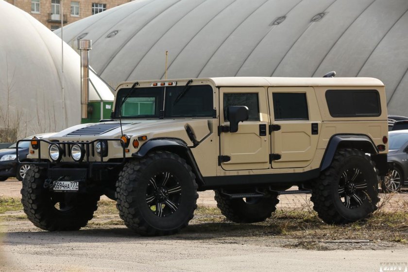 Hummer h1 SUV