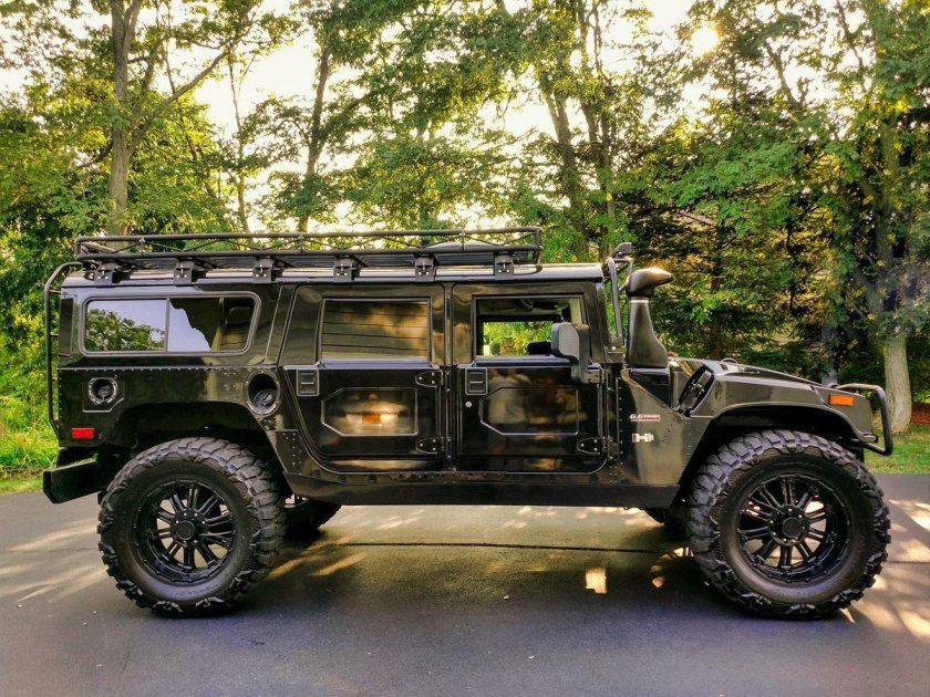 Hummer h1 SUV