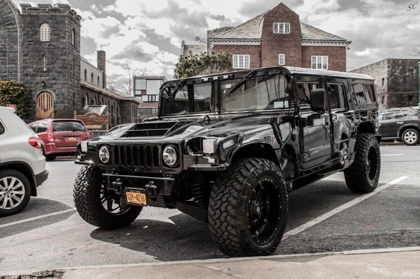 Hummer h1 SUV