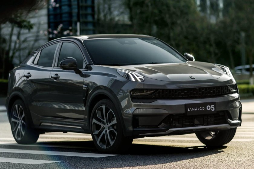 Кроссовер Lynk &amp; co 09