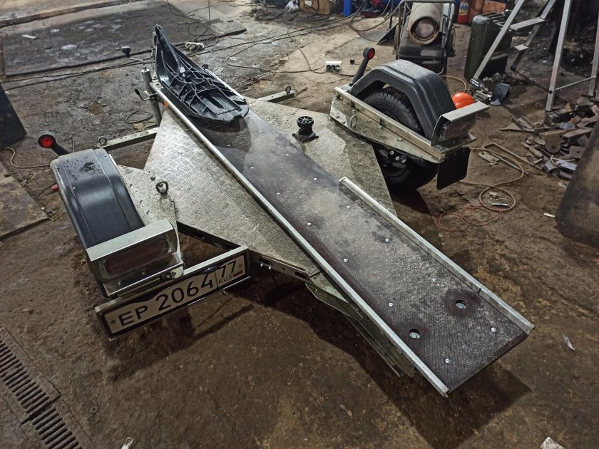 Мото прицеп танко