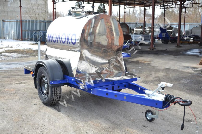 Пищевая цистерна танко 450л прицеп