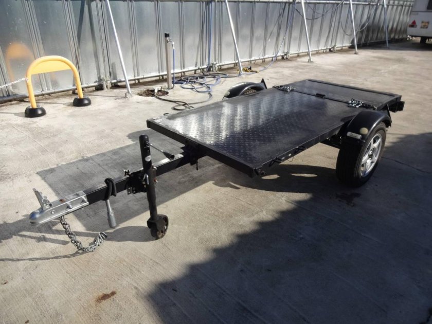 Мотоцикл Урал с прицепом