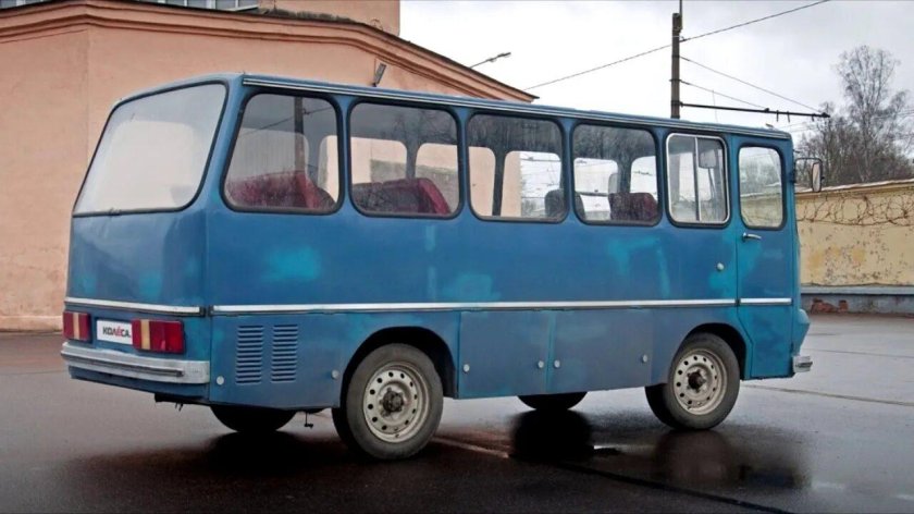 Мини Икарус АКХ-60