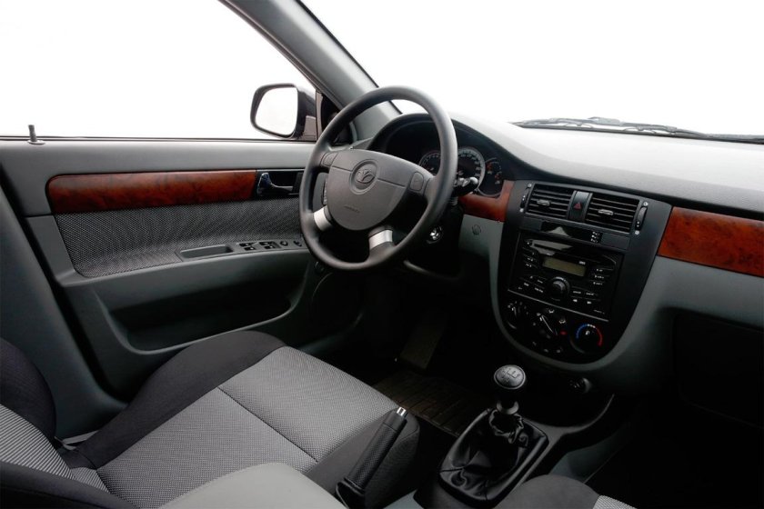Daewoo Gentra 2013 салон