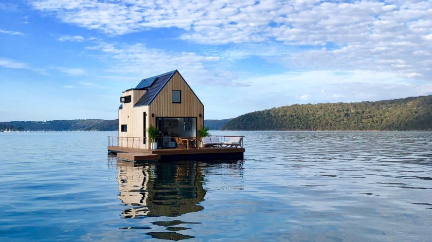 Хаусбот глэмпинг