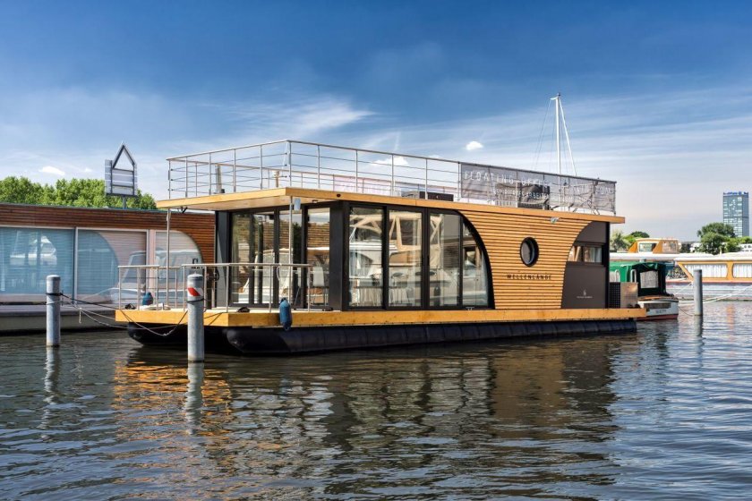 Хаусбот концепт