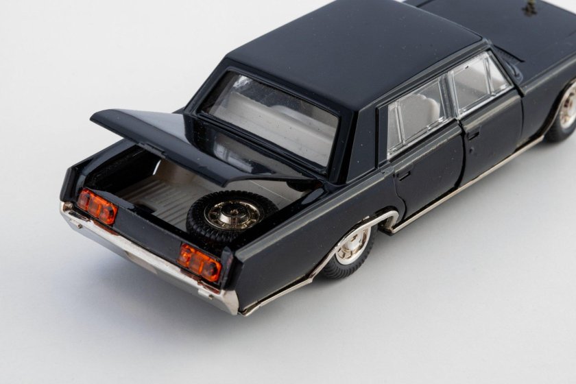 ЗИЛ 117 модель