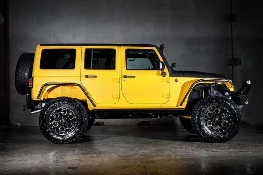 Jeep Wrangler Rubicon Yellow