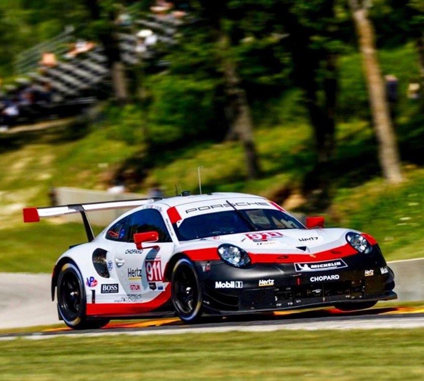 Порше 911 гоночный 1999