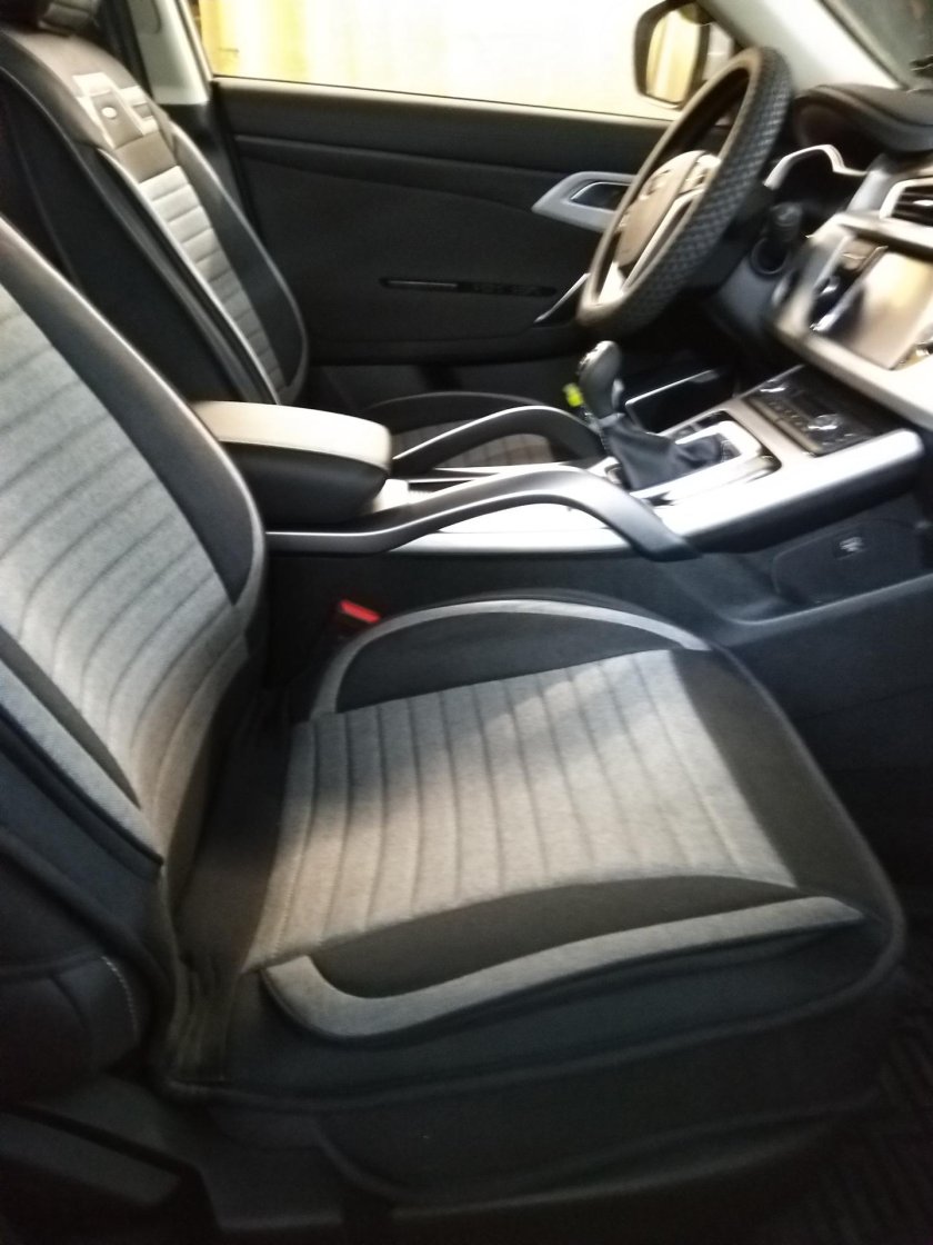 Чехлы на атлас Джили 2024