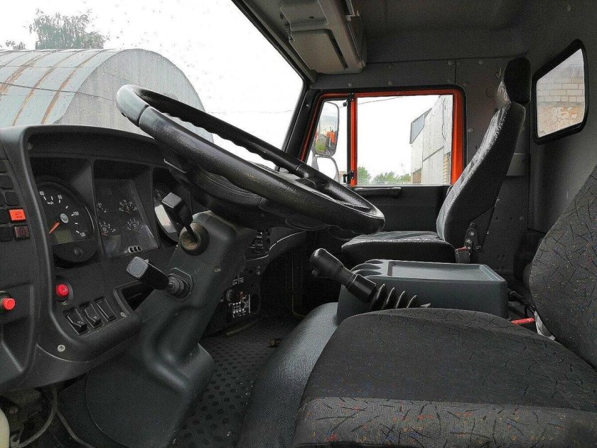 КАМАЗ 6520 салон