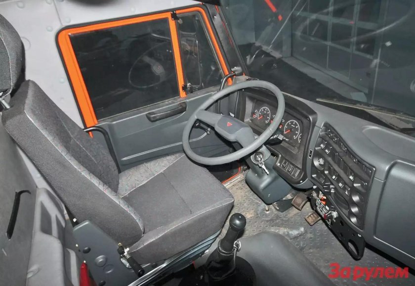 Панель на КАМАЗЕ 65115 евро 3