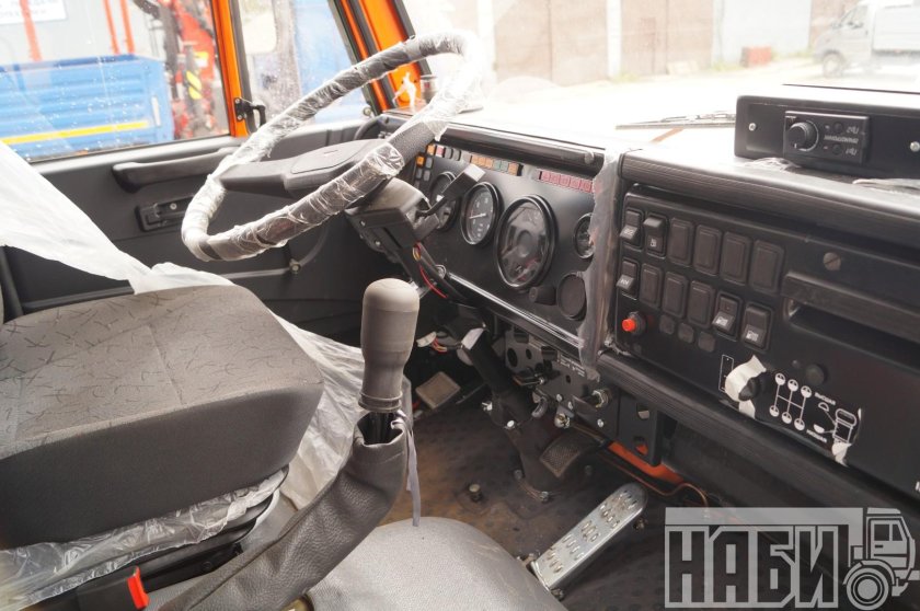 КАМАЗ 6520 кабина