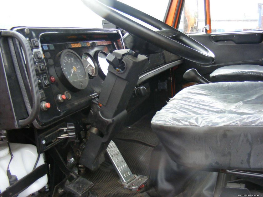 КАМАЗ 6520 кабина