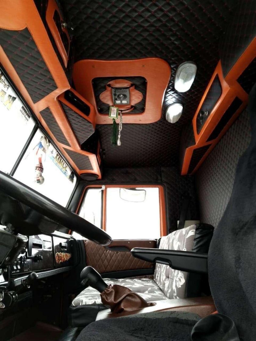 Обшивка салона КАМАЗ 65115