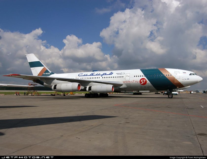 Ил-86 ra-86085