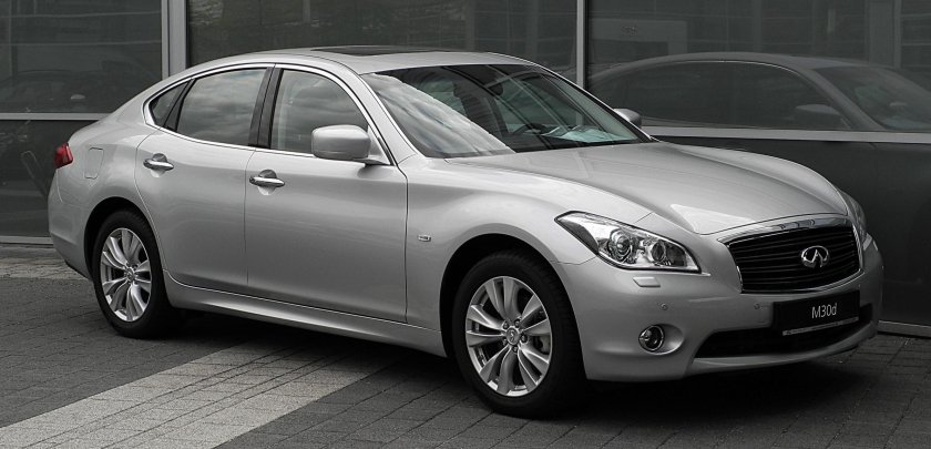 Infiniti m30d