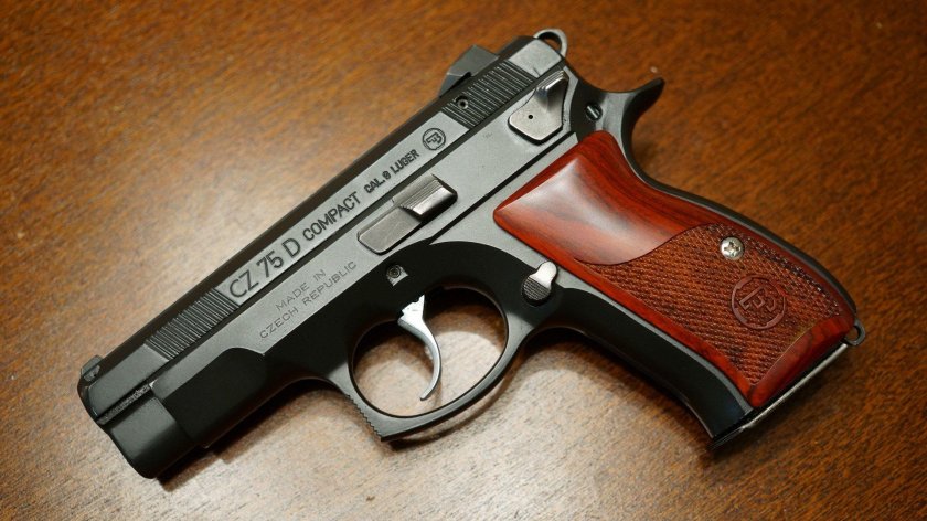 Чешский пистолет cz 75