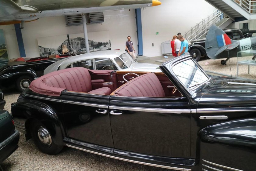 ЗИС-110б Фаэтон