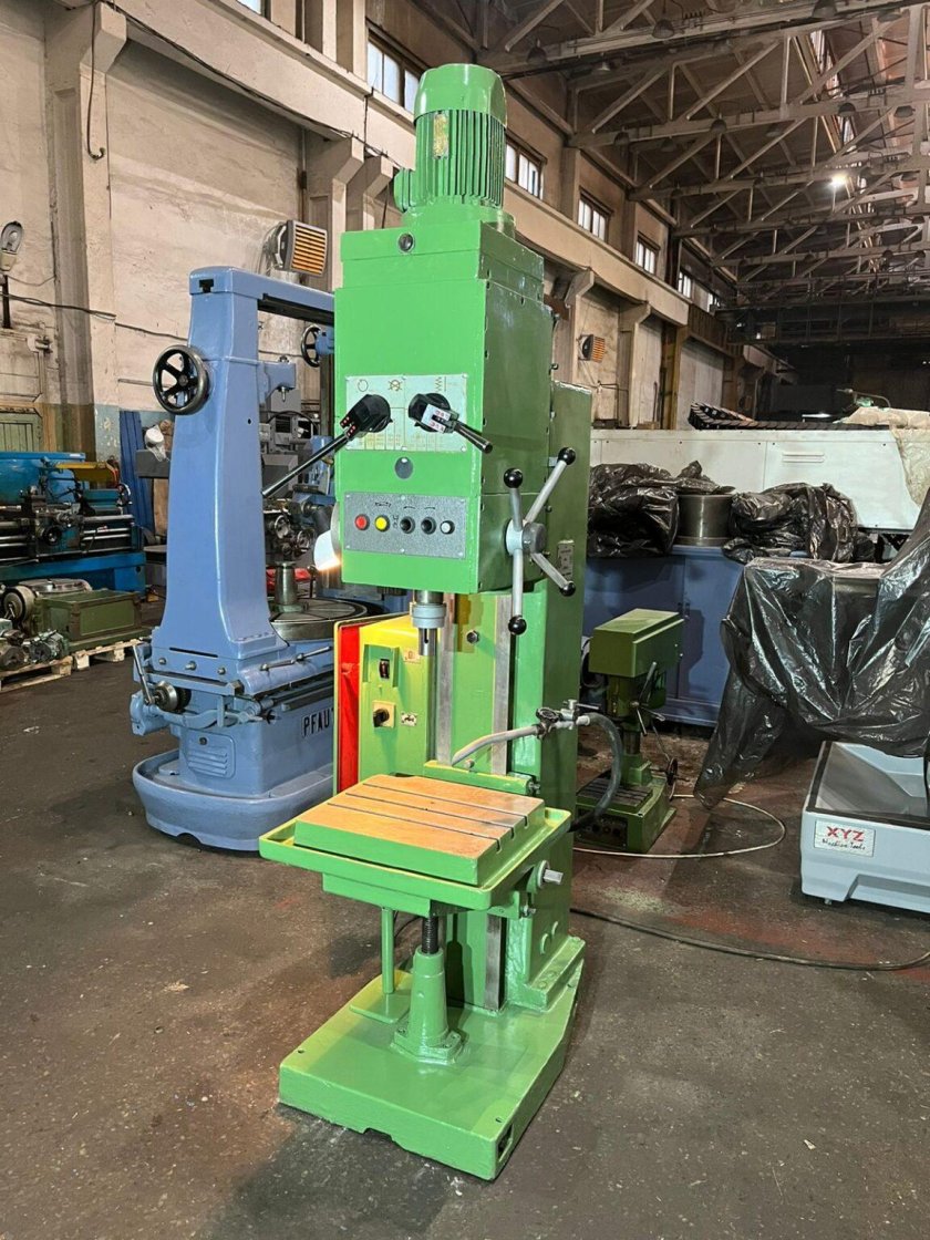 Вертикально – сверлильный станок ТСМ-212