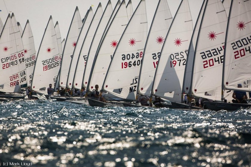 Яхта класса лазер Радиал