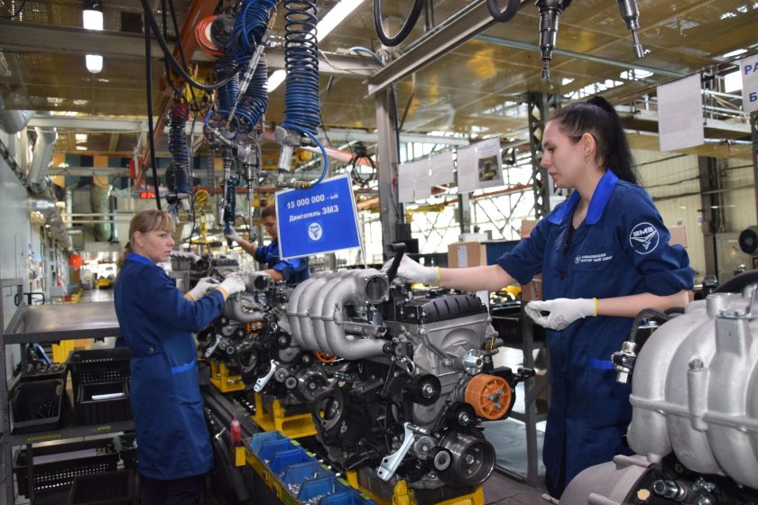 ЗМЗ моторный завод