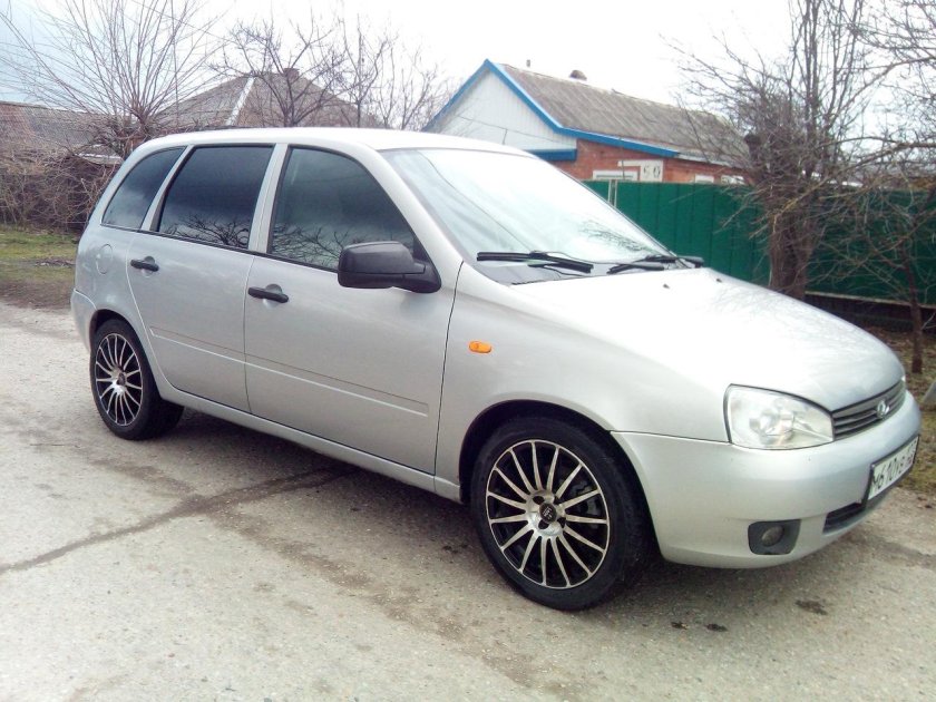 Лада Калина универсал r16