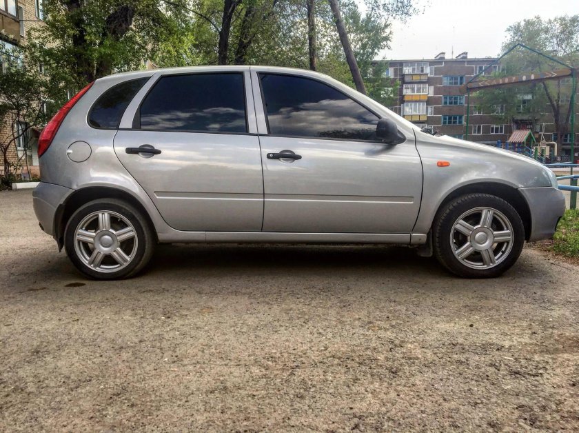 Лада Калина r15