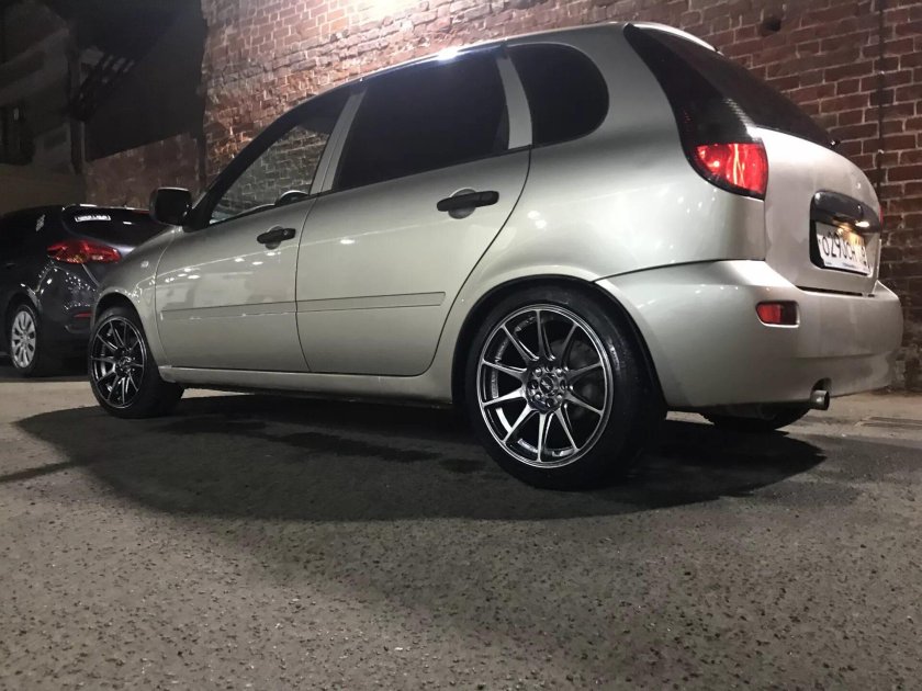 Лада Калина r16