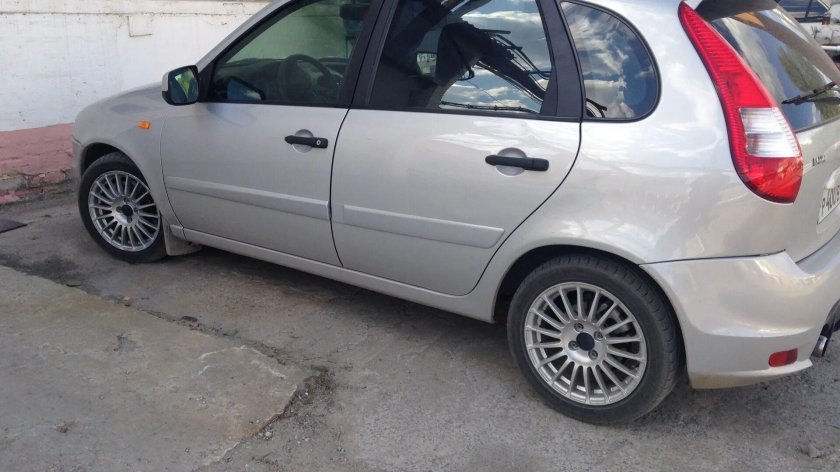 Калина 2 хэтчбек r15