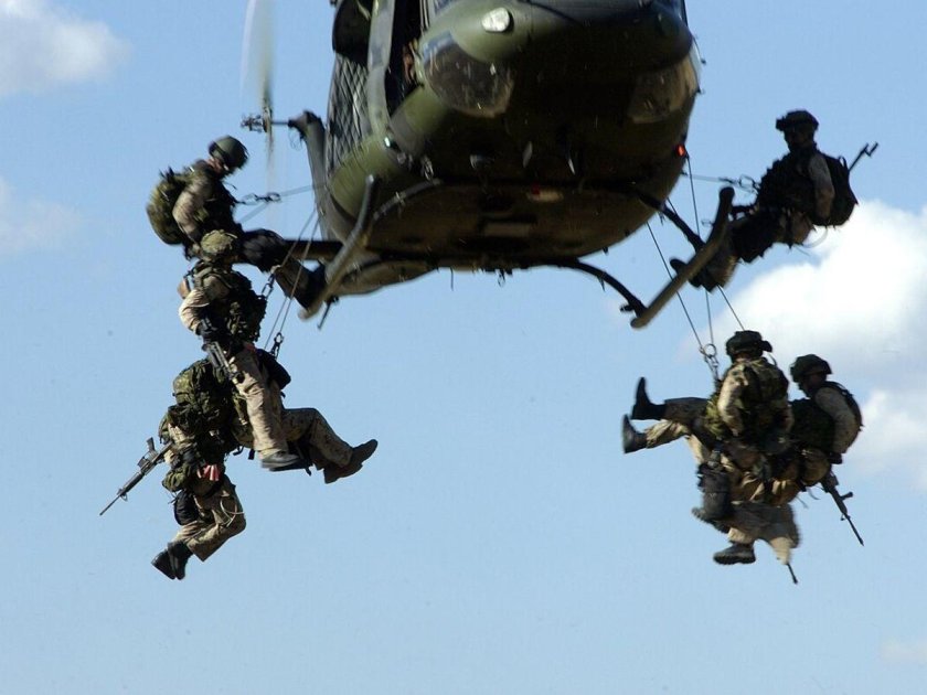 Спецназ ССО десантирование