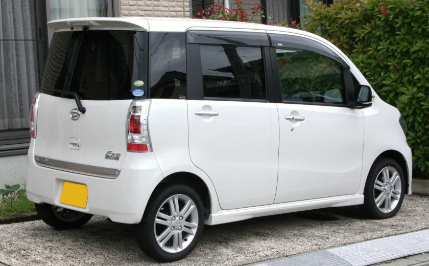 Тойота Дайхатсу танто