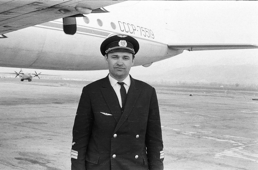 Василий Чеченев летчик