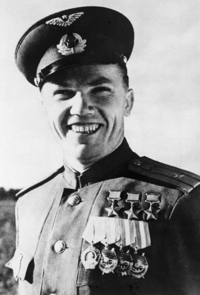 Маршал авиации Кожедуб Иван Никитович