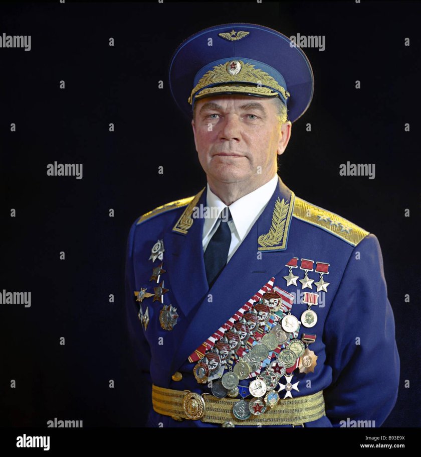 Ива́н Ники́тович Кожеду́б