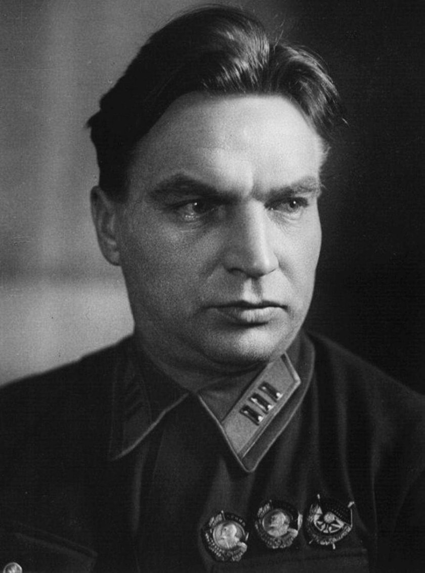 Валерий Павлович Чкалов