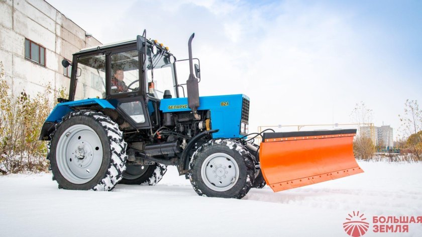 Отвал универсальный гидроповоротный МТЗ 82