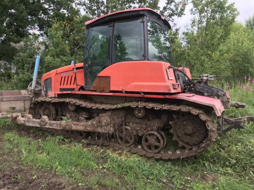 Белорусский бульдозер МТЗ 1502