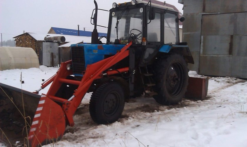 Бульдозер на МТЗ 82