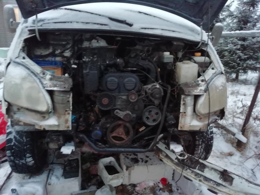 Мотор Крайслер на Газель