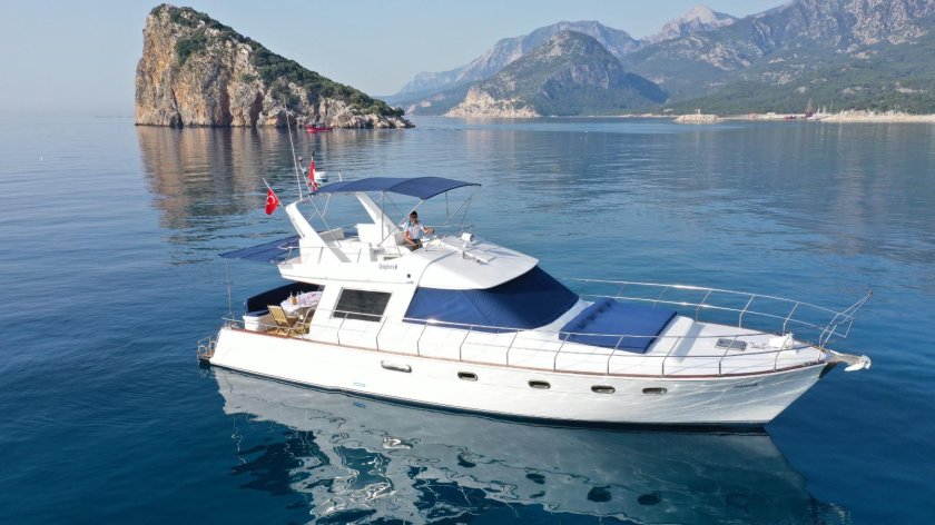 Яхта Анталия